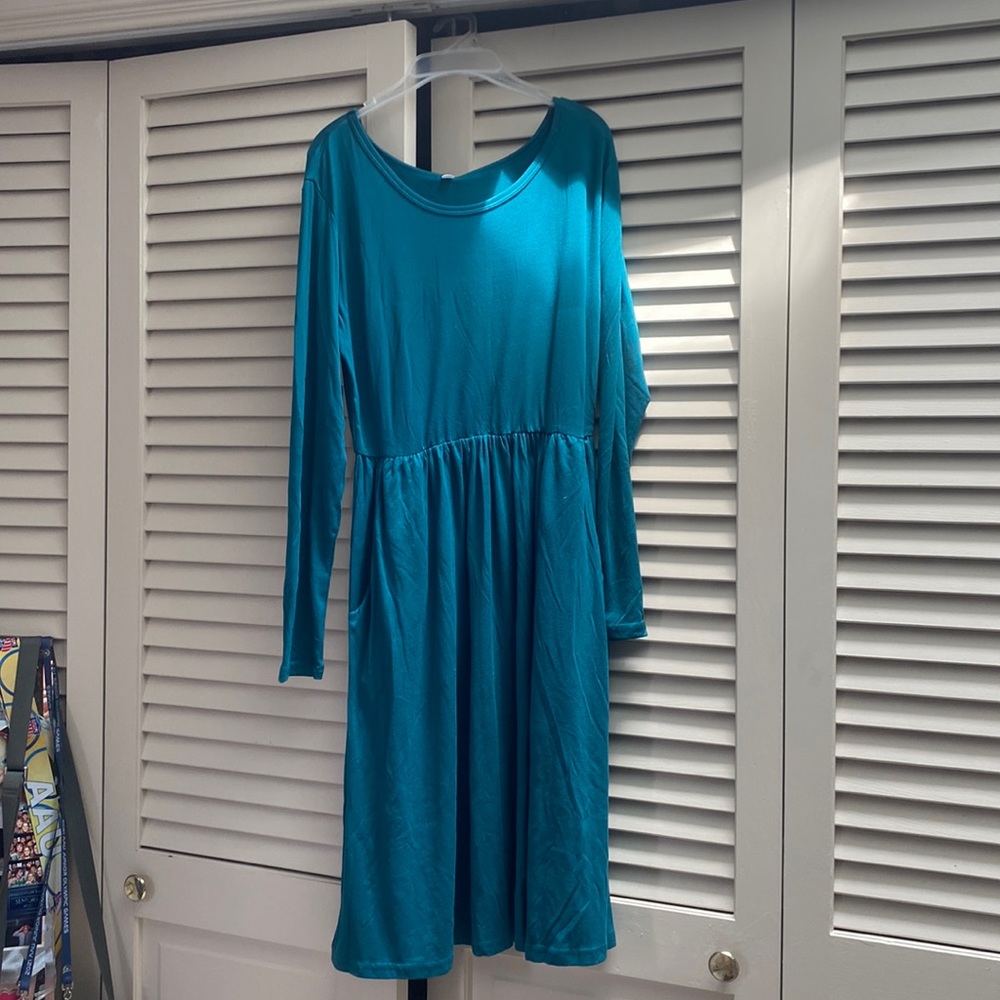 Long sleeve dress